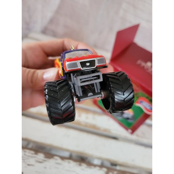 Carlton Ford monster truck 107 ornament heirloom Xmas tree truck - Picture 3 of 8